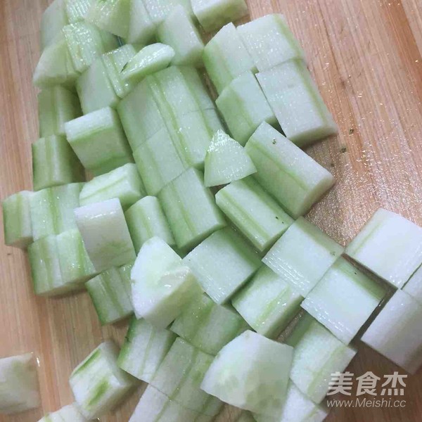 宮保雞丁的做法-酸甜味炒菜譜-易網(wǎng)健康養(yǎng)生網(wǎng) 宮保雞丁的做法-酸甜味炒菜譜