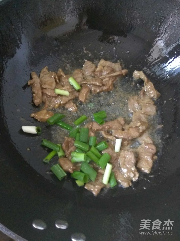 大辣椒炒肉的做法-家常味炒菜譜