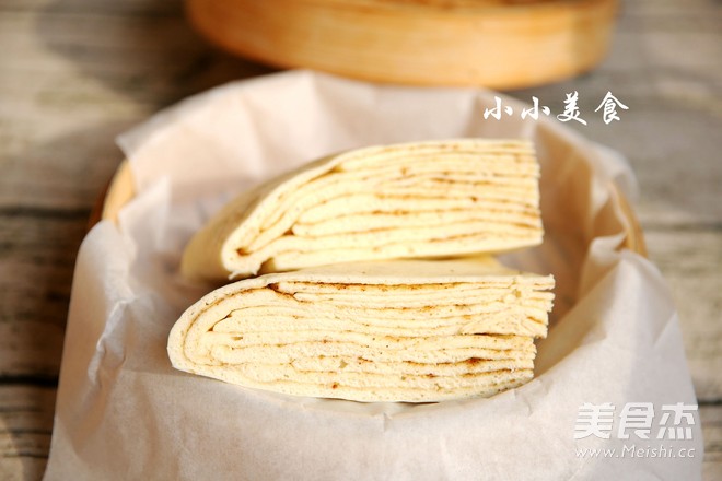 千層蒸餅:柔軟養(yǎng)胃的家常主食的做法-五香味蒸菜譜-易網(wǎng)健康養(yǎng)生網(wǎng) 千層蒸餅:柔軟養(yǎng)胃的家常主食的做法-五香味蒸菜譜