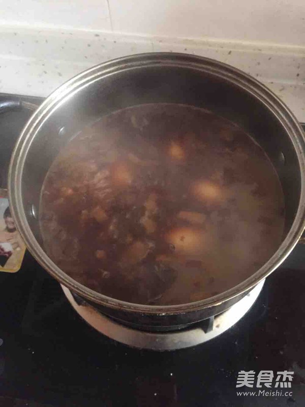 簡易鹵肉飯的做法-甜味鹵菜譜-易網(wǎng)健康養(yǎng)生網(wǎng) 簡易鹵肉飯的做法-甜味鹵菜譜