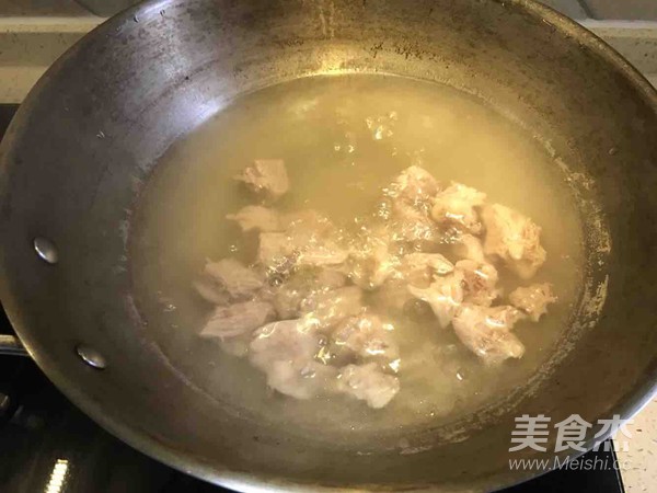 紅咖喱牛肉的做法-咖喱味煮菜譜-易網健康養生網 紅咖喱牛肉的做法-咖喱味煮菜譜