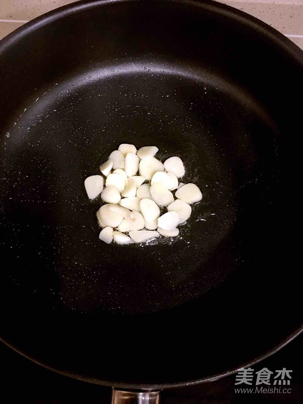 泡菜五花肉的做法-酸辣味炒菜譜-易網(wǎng)健康養(yǎng)生網(wǎng) 泡菜五花肉的做法-酸辣味炒菜譜