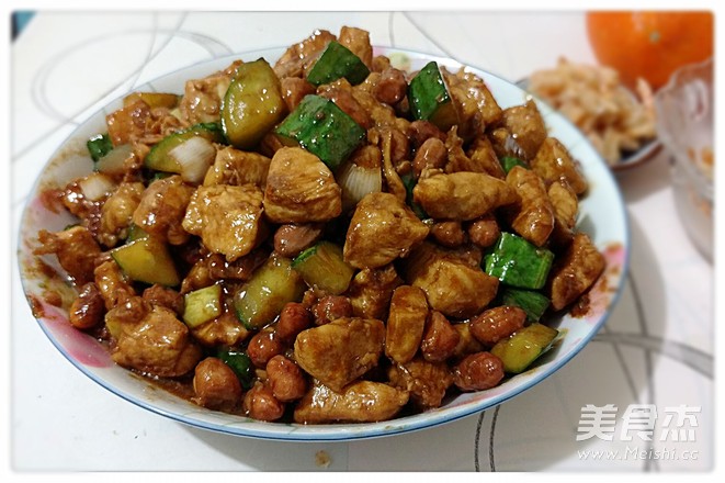 醬爆雞丁的做法-家常味炒菜譜
