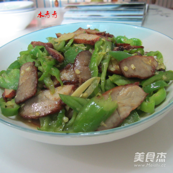 青椒炒叉燒的做法-香辣味炒菜譜-易網健康養生網 青椒炒叉燒的做法-香辣味炒菜譜