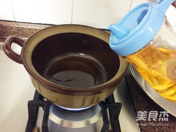 香鹵牛肉的做法-五香味鹵菜譜