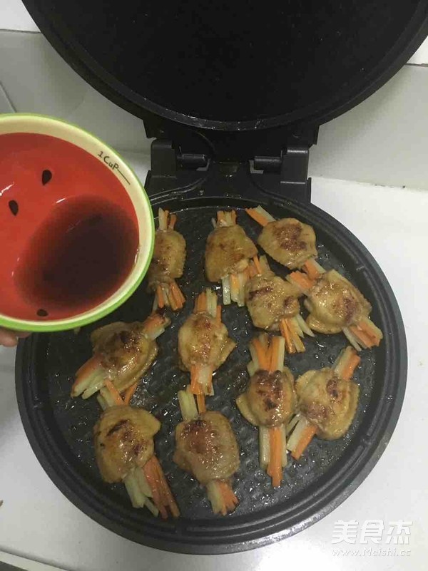 時蔬釀雞翅的做法-咸鮮味煎菜譜