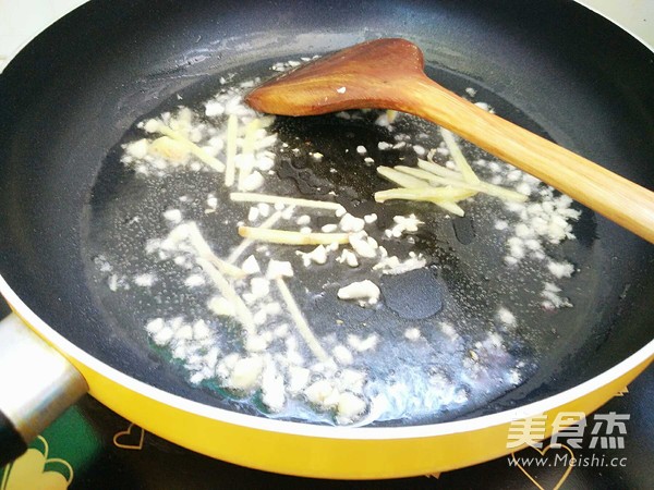 雙椒辣炒螃蟹的做法-家常味炒菜譜-易網健康養生網 雙椒辣炒螃蟹的做法-家常味炒菜譜