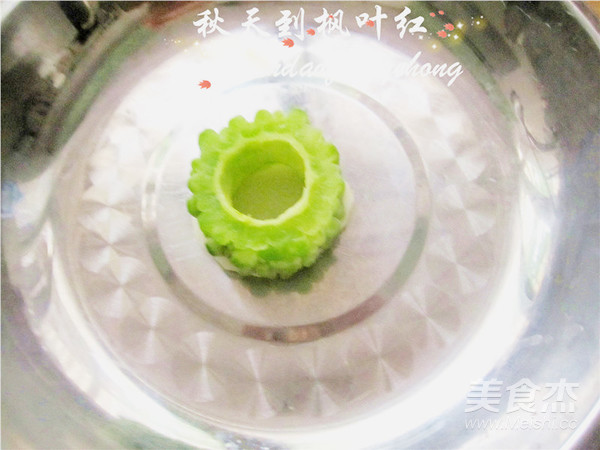 苦中作樂之苦瓜釀肉的做法-苦香味其它工藝菜譜