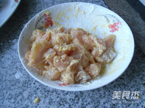 糖醋雞丁的做法-家常味炸菜譜-易網(wǎng)健康養(yǎng)生網(wǎng) 糖醋雞丁的做法-家常味炸菜譜