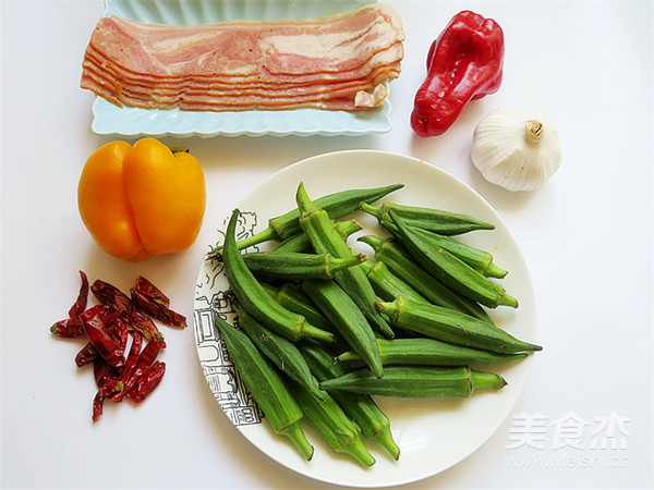 培根炒秋葵的做法-家常味炒菜譜-易網(wǎng)<a href=http://www.aoa7937.com/ target=_blank class=infotextkey>健康養(yǎng)生</a>網(wǎng) 培根炒秋葵的做法-家常味炒菜譜