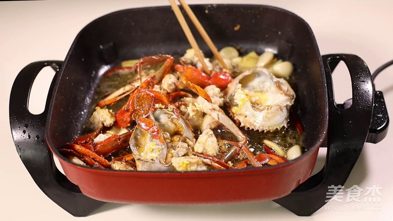 電鍋肉蟹煲的做法-咸鮮味煮菜譜-易網(wǎng)健康養(yǎng)生網(wǎng) 電鍋肉蟹煲的做法-咸鮮味煮菜譜