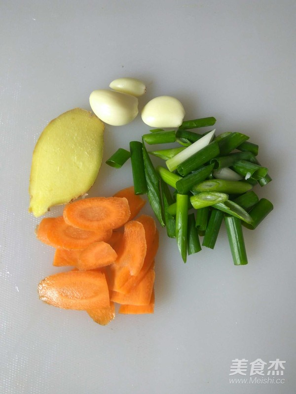 肉炒有機(jī)菜花的做法-家常味炒菜譜-易網(wǎng)健康養(yǎng)生網(wǎng) 肉炒有機(jī)菜花的做法-家常味炒菜譜