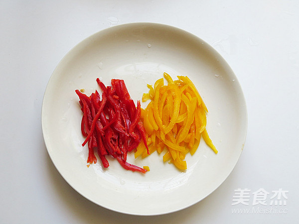 培根炒秋葵的做法-家常味炒菜譜-易網(wǎng)健康養(yǎng)生網(wǎng) 培根炒秋葵的做法-家常味炒菜譜