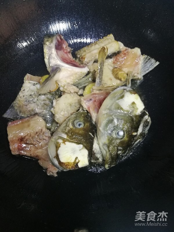 家常水煮魚的做法-麻辣味煮菜譜