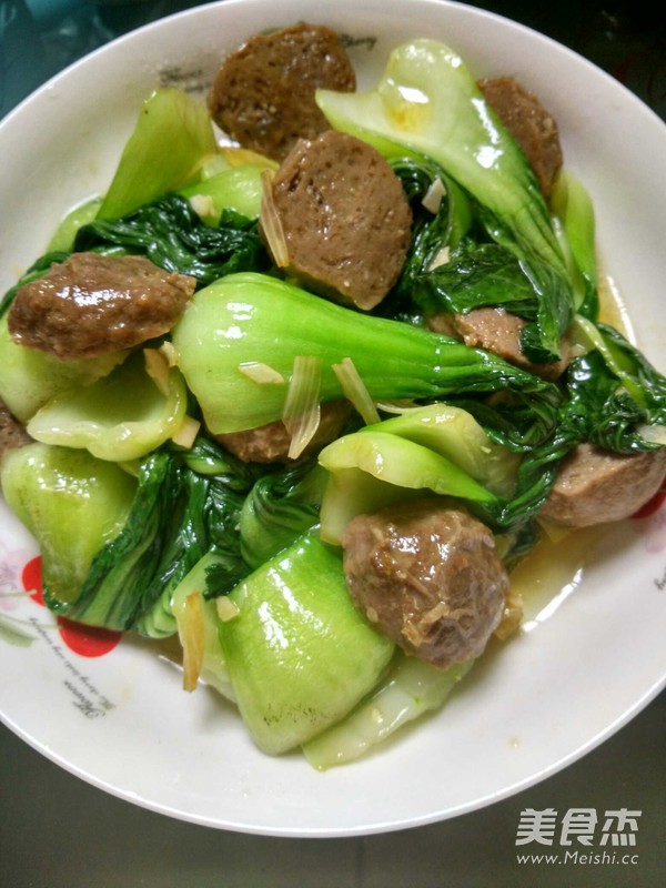 上海青牛肉丸的做法-家常味灼菜譜-易網健康養生網 上海青牛肉丸的做法-家常味灼菜譜