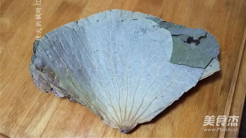 荷葉香酥雞腿的做法-其它口味燉菜譜