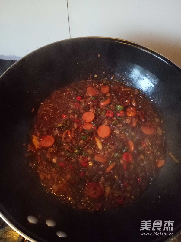 肉沫粉絲的做法-家常味燒菜譜-易網健康養(yǎng)生網 肉沫粉絲的做法-家常味燒菜譜