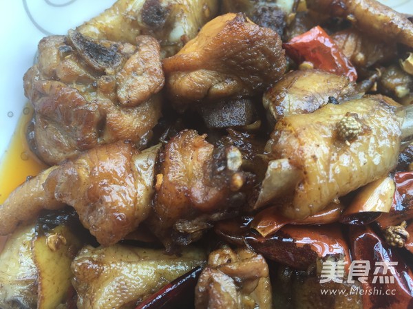 辣子雞爪的做法-香辣味炒菜譜-易網(wǎng)健康養(yǎng)生網(wǎng) 辣子雞爪的做法-香辣味炒菜譜