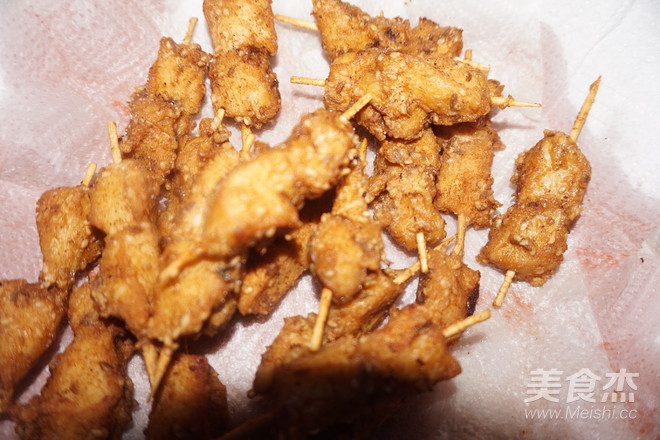 谷雨孜然香辣牙簽肉的做法-香辣味炸菜譜-易網健康養(yǎng)生網 谷雨孜然香辣牙簽肉的做法-香辣味炸菜譜