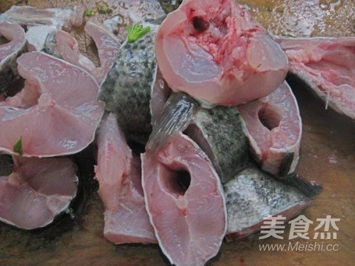 用潮白黑魚做韓國辣魚湯的做法-香辣味煮菜譜-易網健康養(yǎng)生網 用潮白黑魚做韓國辣魚湯的做法-香辣味煮菜譜