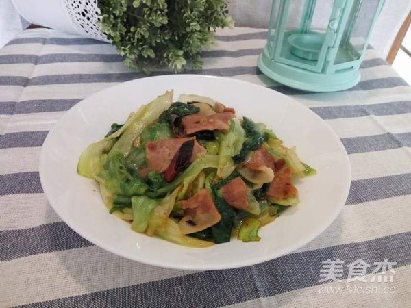 培根熗炒西生菜的做法-咸鮮味炒菜譜-易網健康養生網 培根熗炒西生菜的做法-咸鮮味炒菜譜