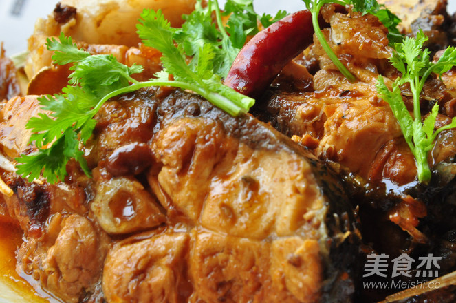 醬燜鰱魚(yú)的做法-咸鮮味燉菜譜-易網(wǎng)健康養(yǎng)生網(wǎng) 醬燜鰱魚(yú)的做法-咸鮮味燉菜譜