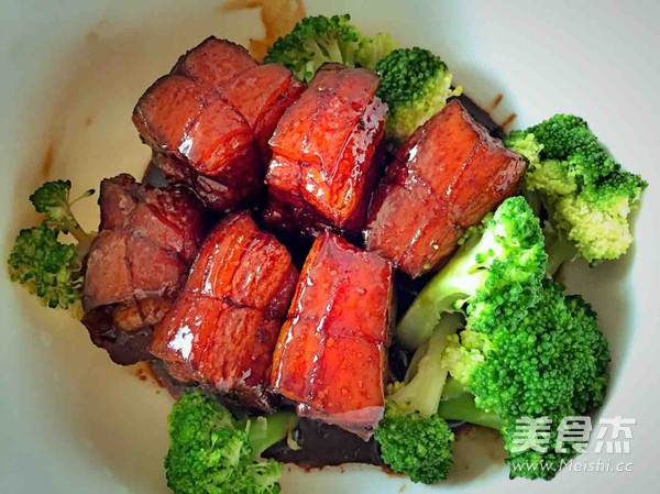 東坡肉的做法-咸鮮味砂鍋菜譜-易網(wǎng)健康養(yǎng)生網(wǎng) 東坡肉的做法-咸鮮味砂鍋菜譜