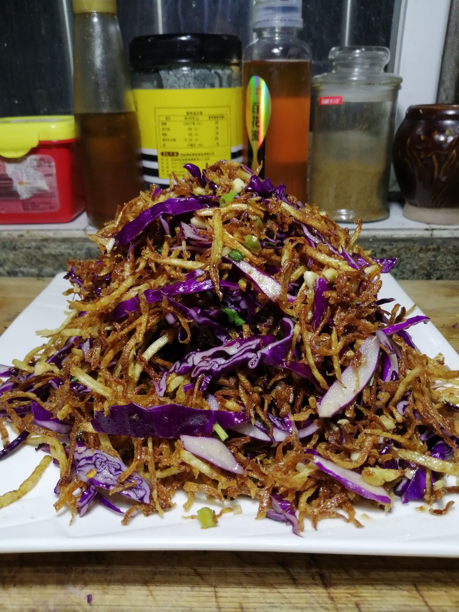 涼拌金絲的做法-酸甜味拌菜譜-易網(wǎng)健康養(yǎng)生網(wǎng) 涼拌金絲的做法-酸甜味拌菜譜