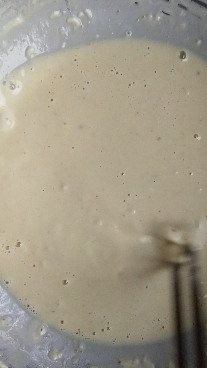 飄香酥炸雞翅尖的做法-家常味炸菜譜-易網(wǎng)健康養(yǎng)生網(wǎng) 飄香酥炸雞翅尖的做法-家常味炸菜譜