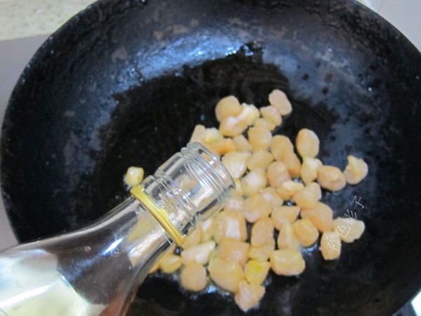 油菜炒扇貝柱的做法-咸鮮味炒菜譜-易網(wǎng)健康養(yǎng)生網(wǎng) 油菜炒扇貝柱的做法-咸鮮味炒菜譜