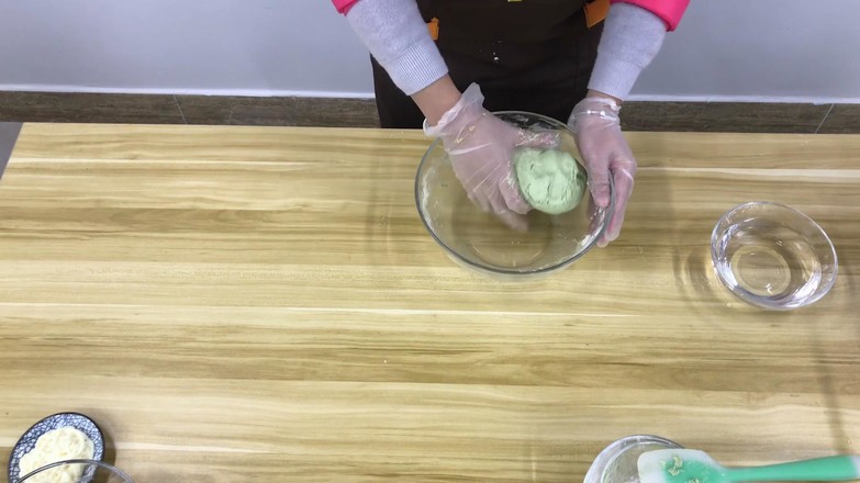 網紅咸蛋黃肉松青團的做法-咸鮮味蒸菜譜-易網健康養(yǎng)生網 網紅咸蛋黃肉松青團的做法-咸鮮味蒸菜譜