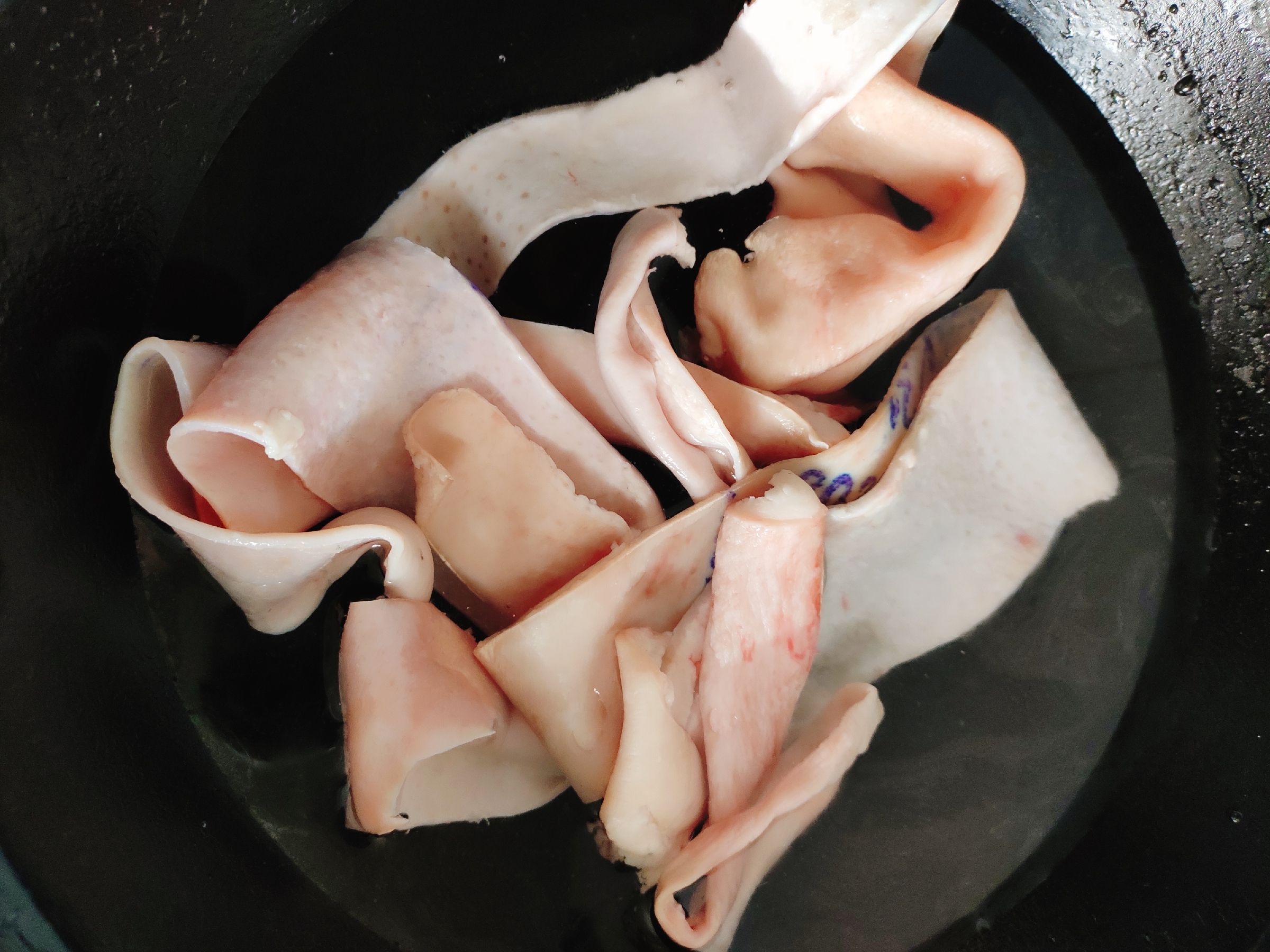 自制皮凍的做法-咸鮮味煮菜譜