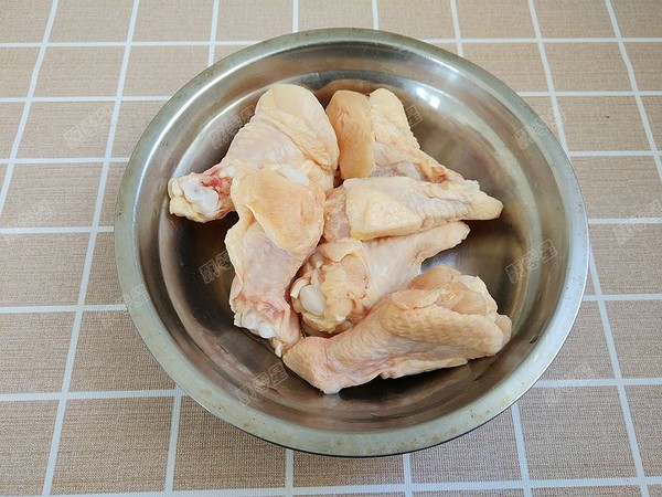 炸雞的做法-家常味炸菜譜-易網<a href=http://www.aoa7937.com/ target=_blank class=infotextkey>健康養生</a>網 炸雞的做法-家常味炸菜譜