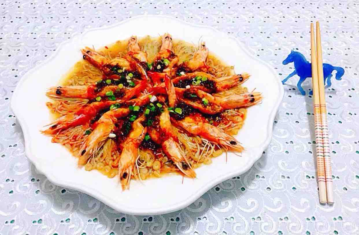 蒜蓉海蝦蒸金針菇的做法-家常味蒸菜譜-易網(wǎng)健康養(yǎng)生網(wǎng) 蒜蓉海蝦蒸金針菇的做法-家常味蒸菜譜