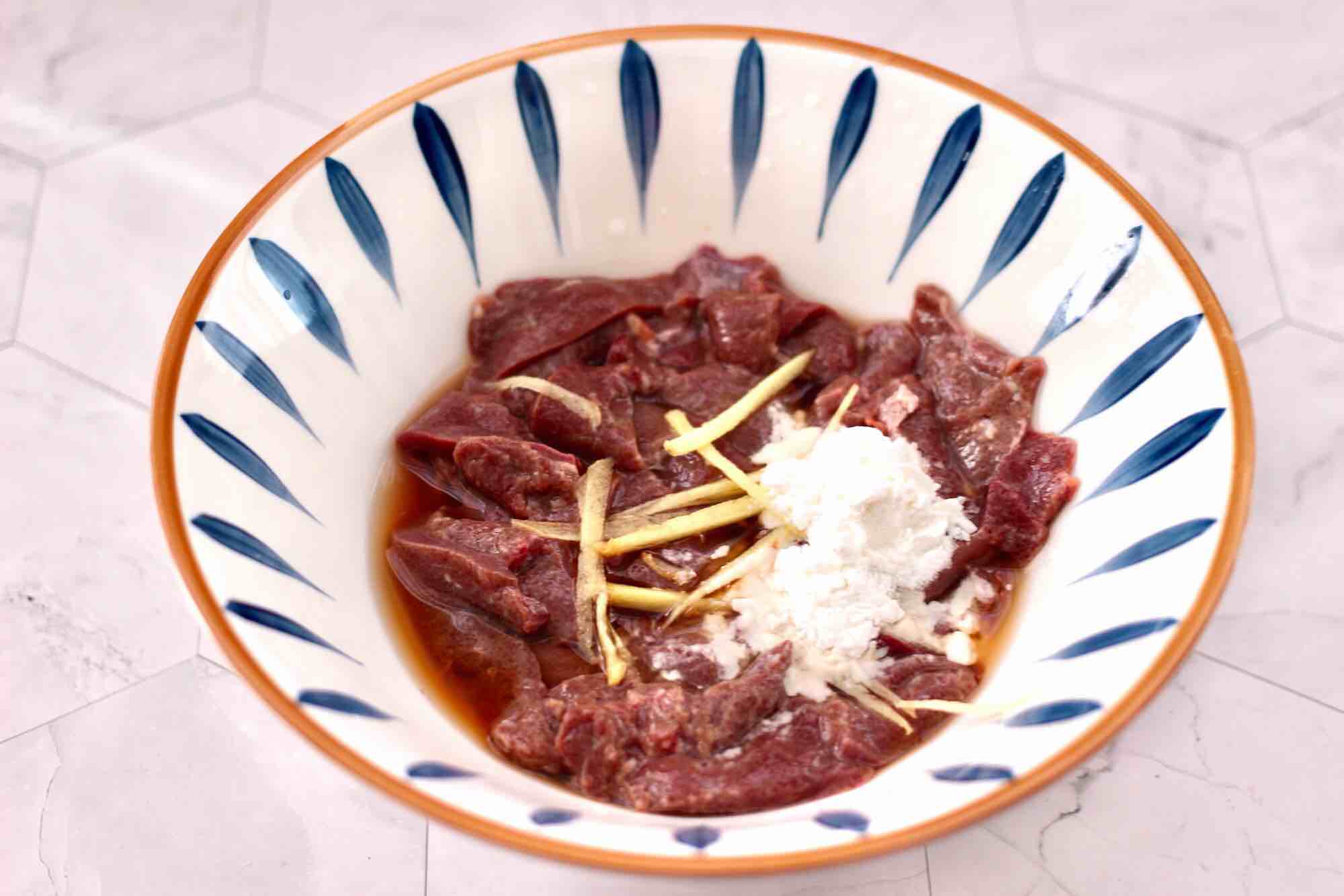 蒜苗爆肝尖的做法-蒜香味爆菜譜-易網(wǎng)健康養(yǎng)生網(wǎng) 蒜苗爆肝尖的做法-蒜香味爆菜譜