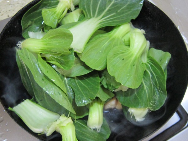 油菜炒扇貝柱的做法-咸鮮味炒菜譜-易網(wǎng)健康養(yǎng)生網(wǎng) 油菜炒扇貝柱的做法-咸鮮味炒菜譜