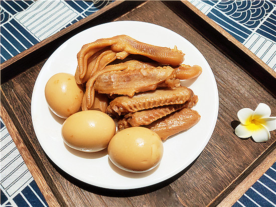 鹵鴨掌鴨翅的做法-五香味鹵菜譜-易網健康養生網 鹵鴨掌鴨翅的做法-五香味鹵菜譜