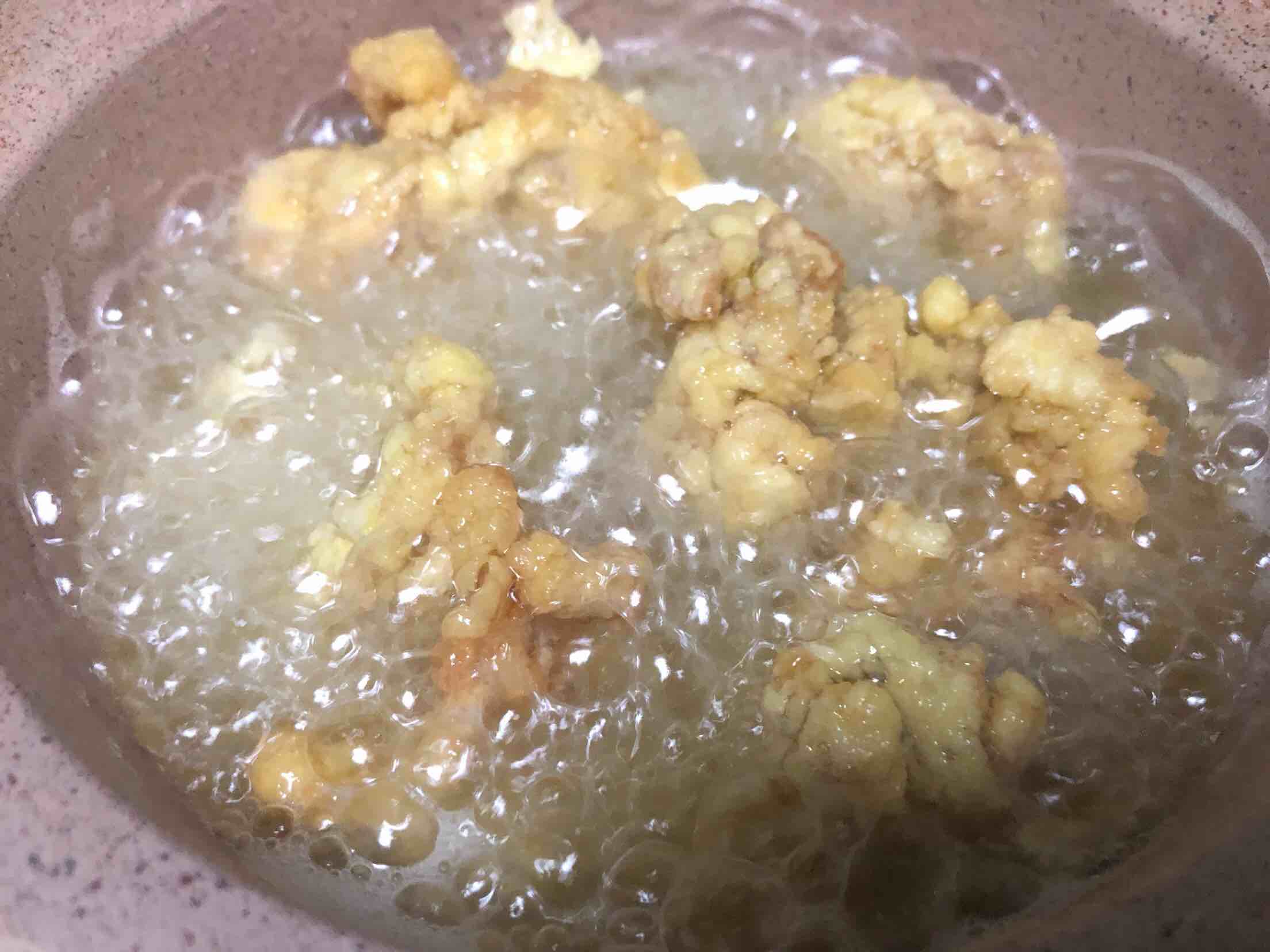香酥炸雞的做法-家常味炸菜譜