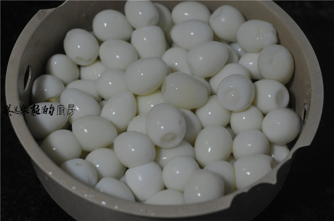 鹵鵪鶉蛋的做法-咸鮮味鹵菜譜