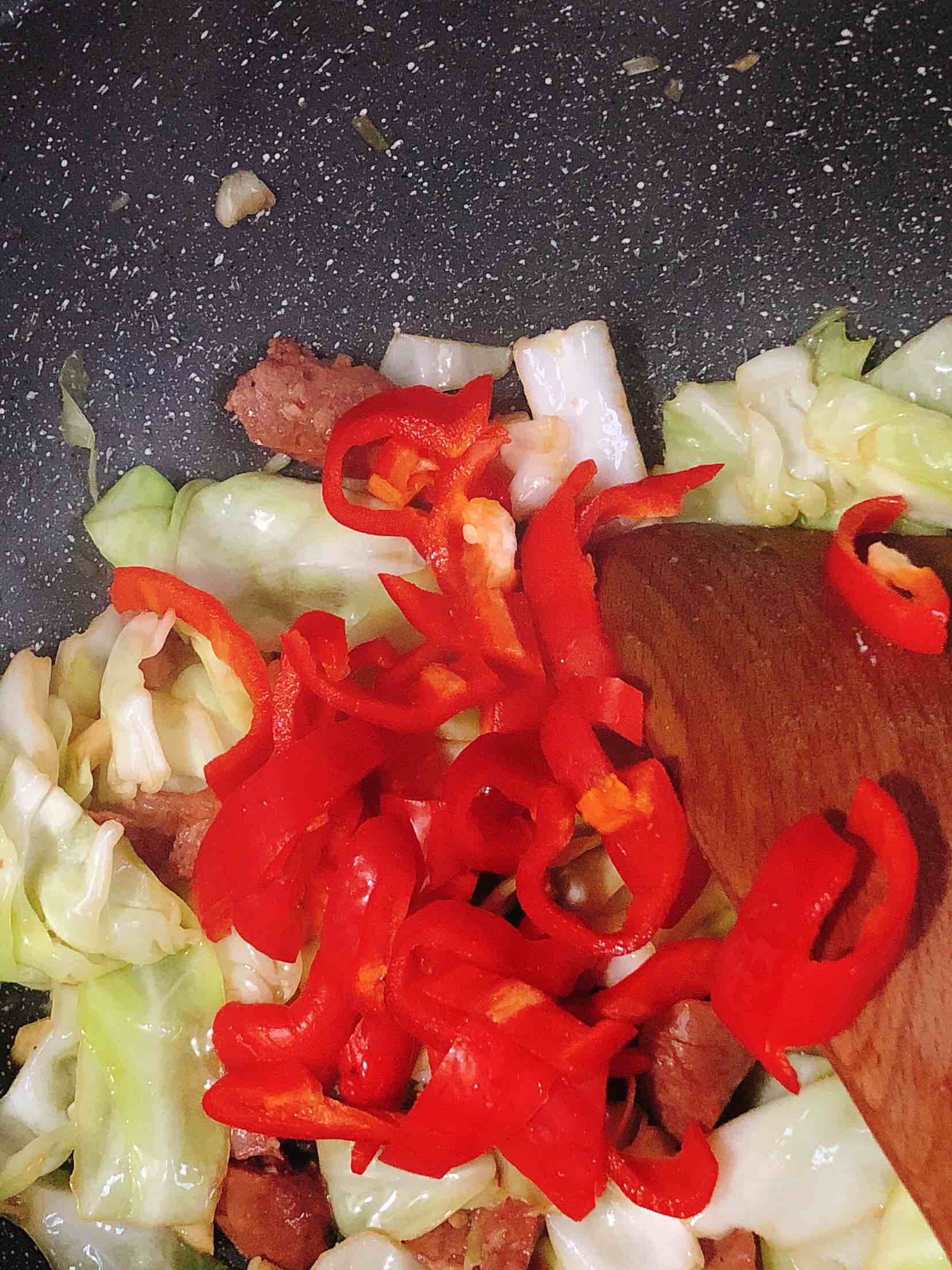 牛肉腸之燴三鮮的做法-家常味炒菜譜