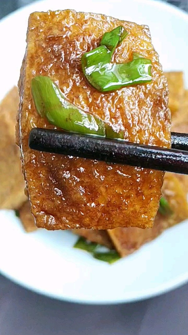 醬汁煎千葉豆腐的做法-醬香味煎菜譜-易網健康養生網 醬汁煎千葉豆腐的做法-醬香味煎菜譜