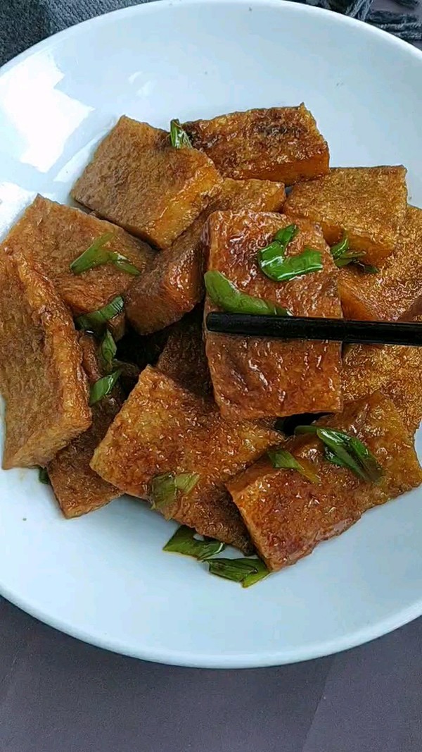 醬汁煎千葉豆腐的做法-醬香味煎菜譜-易網健康養生網 醬汁煎千葉豆腐的做法-醬香味煎菜譜
