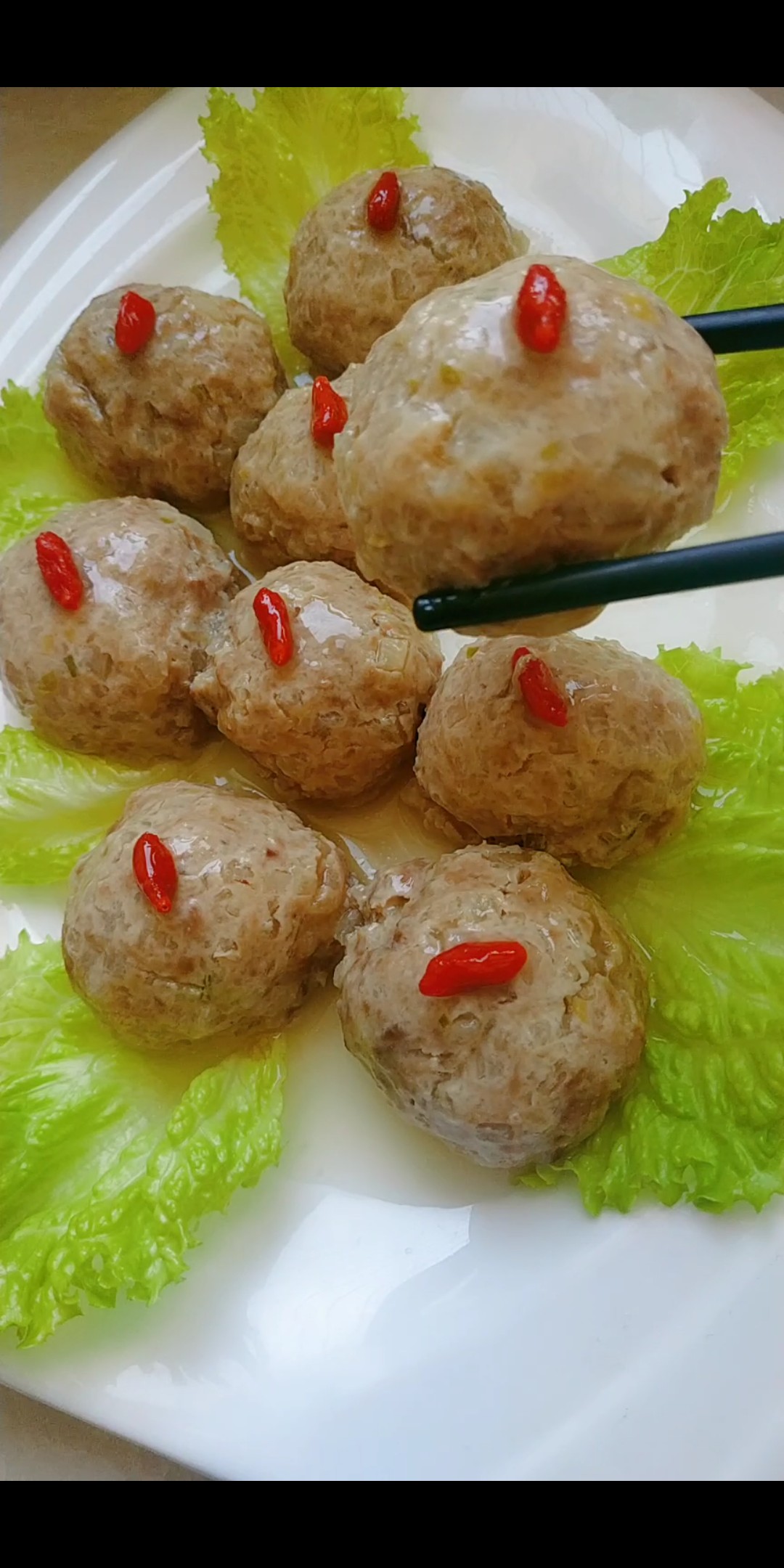 涼薯獅子頭的做法-咸鮮味蒸菜譜-易網(wǎng)健康養(yǎng)生網(wǎng) 涼薯獅子頭的做法-咸鮮味蒸菜譜