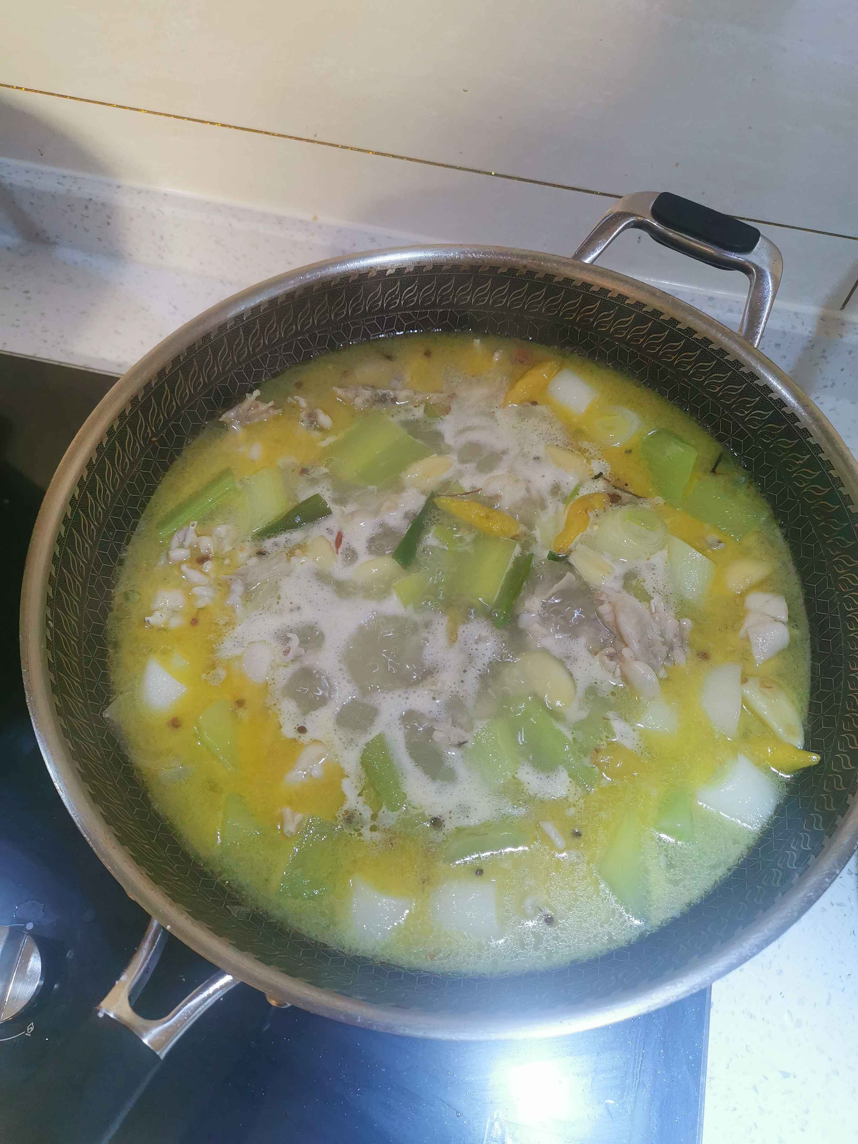 泡椒牛蛙的做法-椒麻味燒菜譜-易網健康養生網 泡椒牛蛙的做法-椒麻味燒菜譜