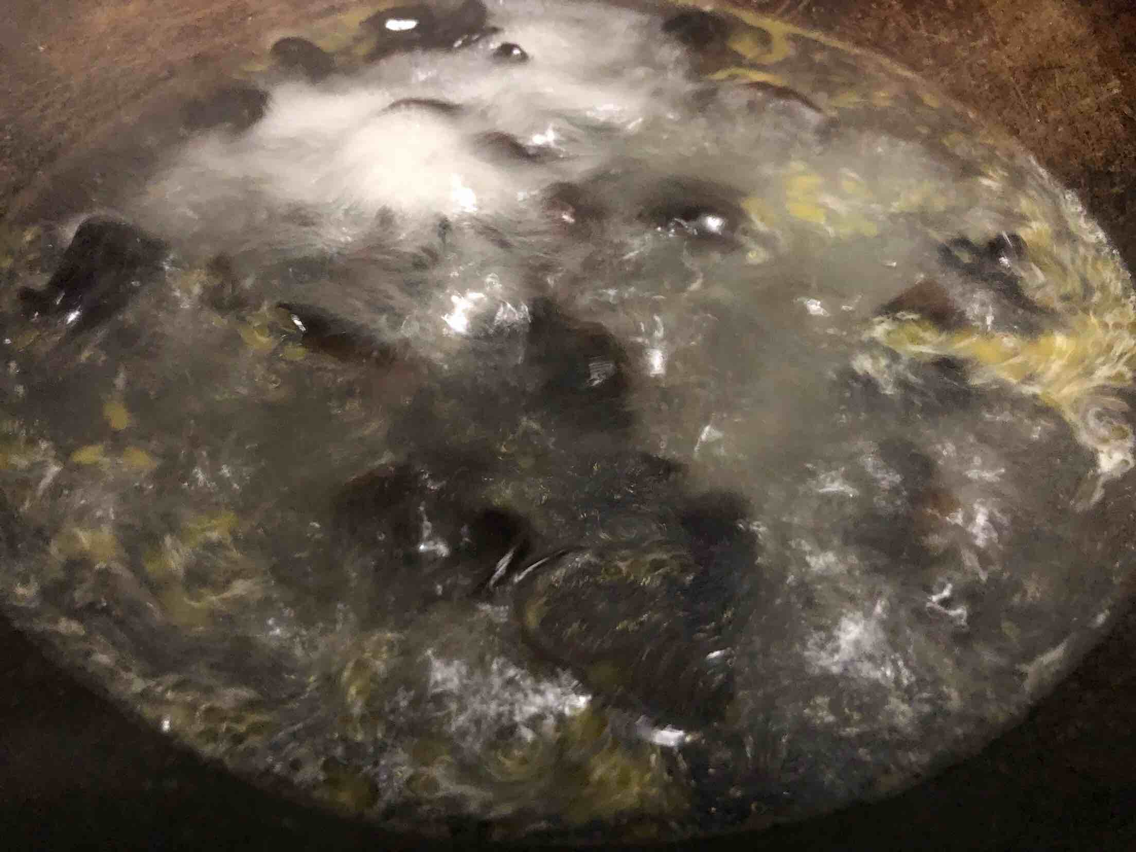 涼拌蒜薹的做法-家常味拌菜譜