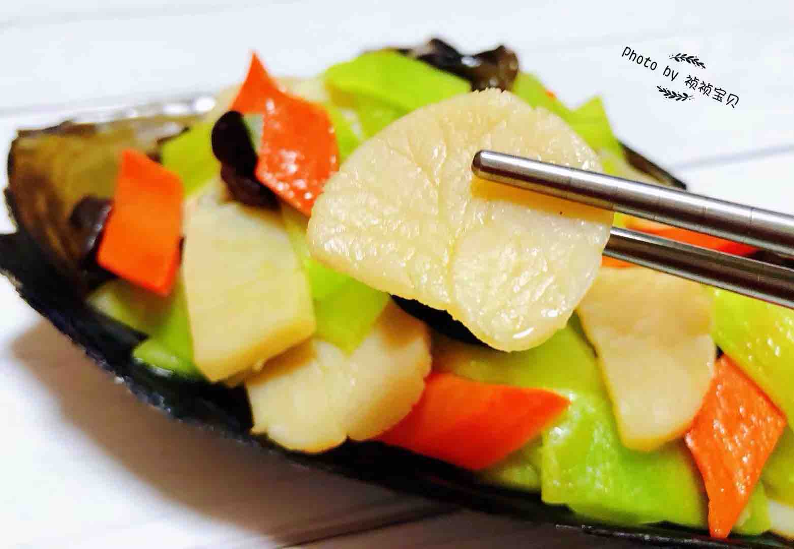 帶子炒萵筍胡蘿卜木耳的做法-咸鮮味炒菜譜-易網健康養生網 帶子炒萵筍胡蘿卜木耳的做法-咸鮮味炒菜譜