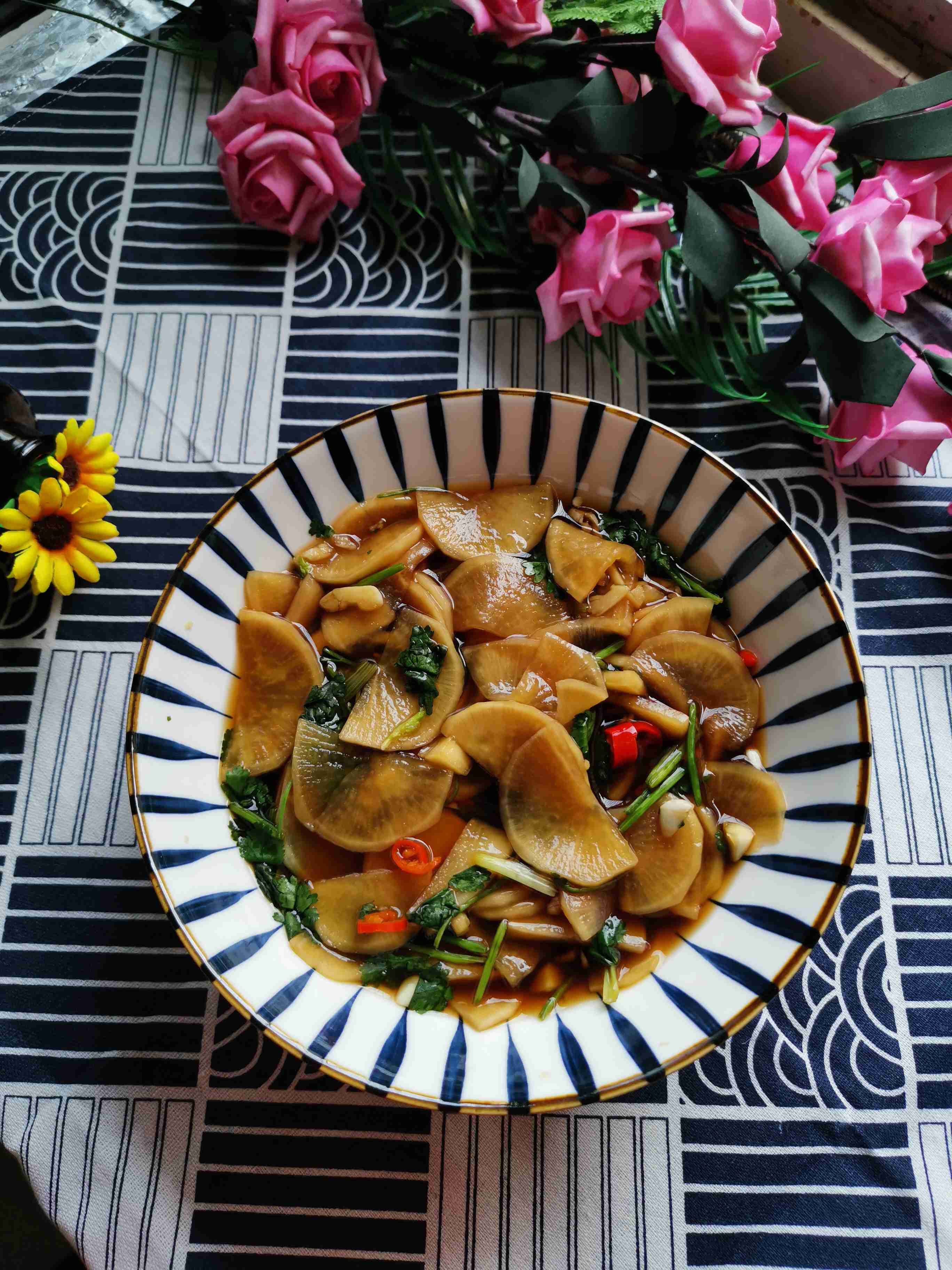 酸辣蘿卜的做法-酸辣味腌菜譜-易網(wǎng)健康養(yǎng)生網(wǎng) 酸辣蘿卜的做法-酸辣味腌菜譜