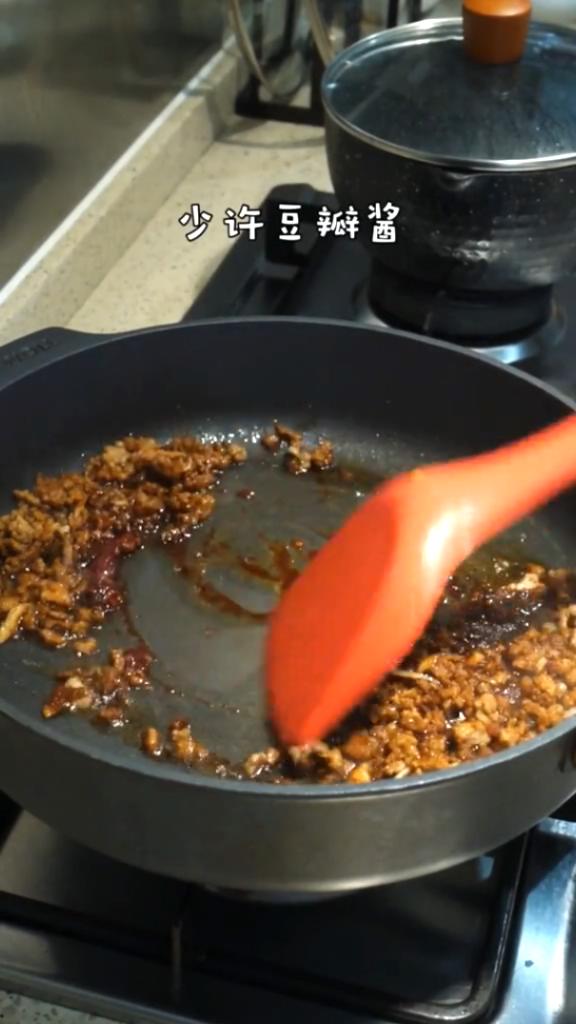 肉末燉粉絲的做法-咸鮮味燉菜譜