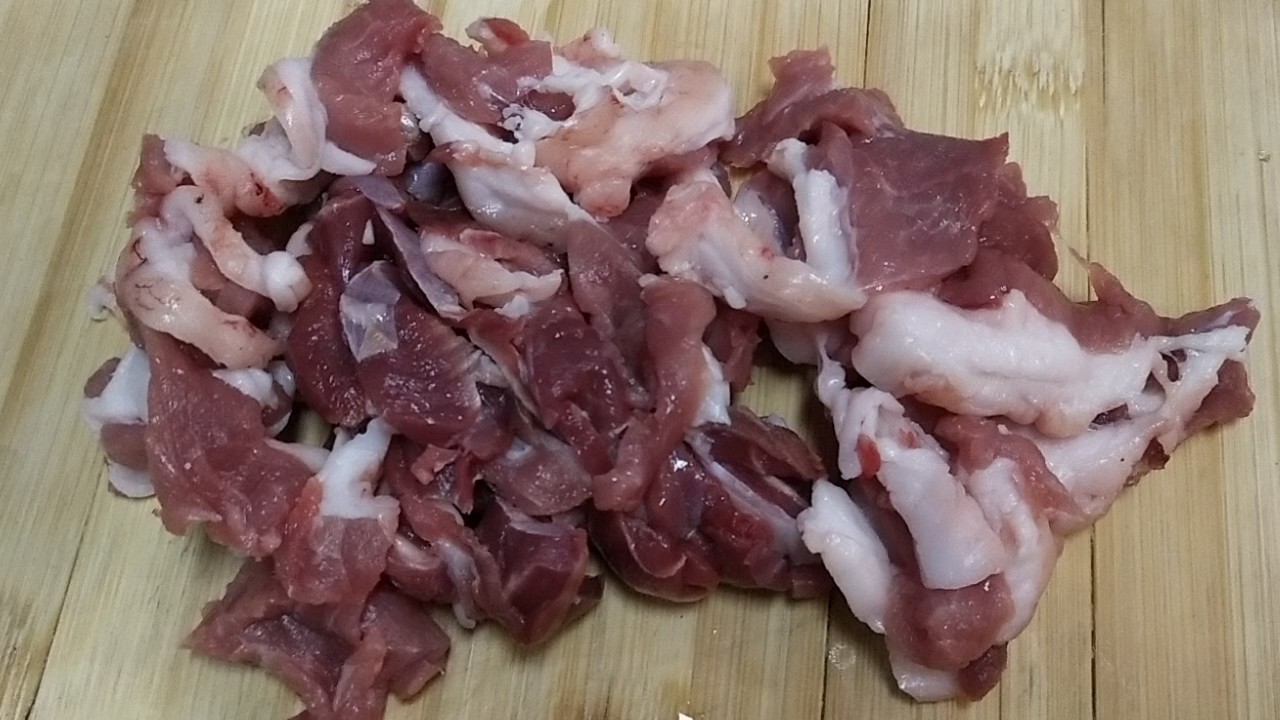孜然羊肉的做法-家常味炒菜譜-易網(wǎng)健康養(yǎng)生網(wǎng) 孜然羊肉的做法-家常味炒菜譜