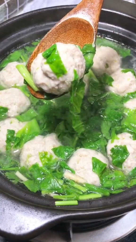 開胃肉丸湯的做法-咸鮮味煮菜譜-易網健康養生網 開胃肉丸湯的做法-咸鮮味煮菜譜